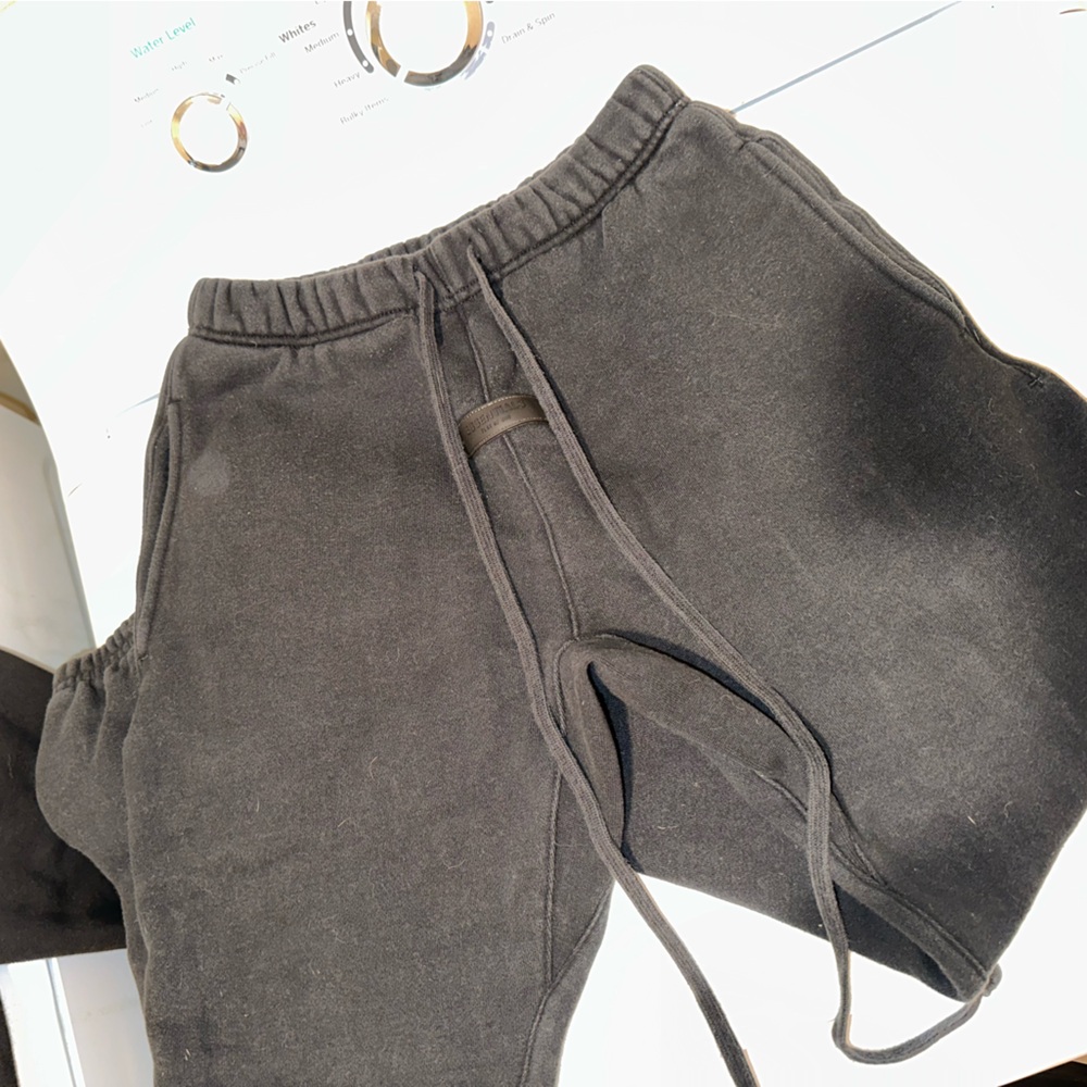 ESSENTIALS sweatpants